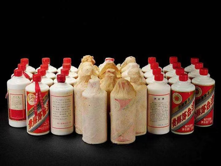 回民日照岚山回收酒价格哪里回收(附近上门回收茅台酒）?